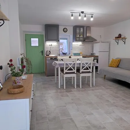 Apartman Mikela Lägenhet